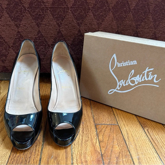 Christian  Louboutin Black Very Privé 120 Patent, size 38.5 - Picture 2 of 15